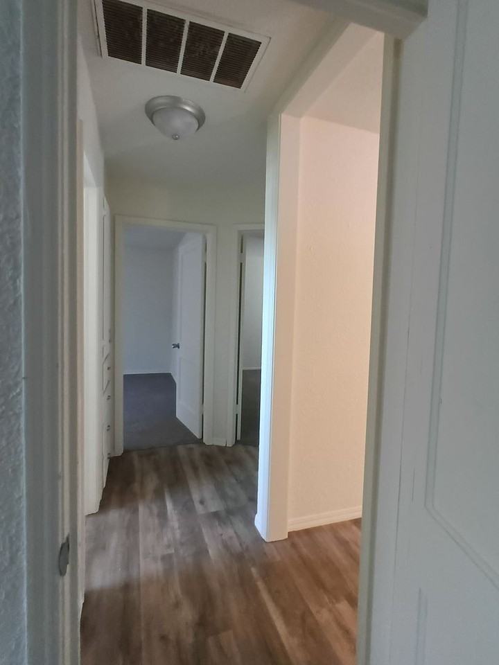 764 E Rose Dr - Photo 7 of 26