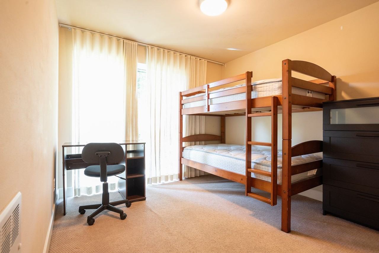 3602 14th Ave W - Photo 6 of 31