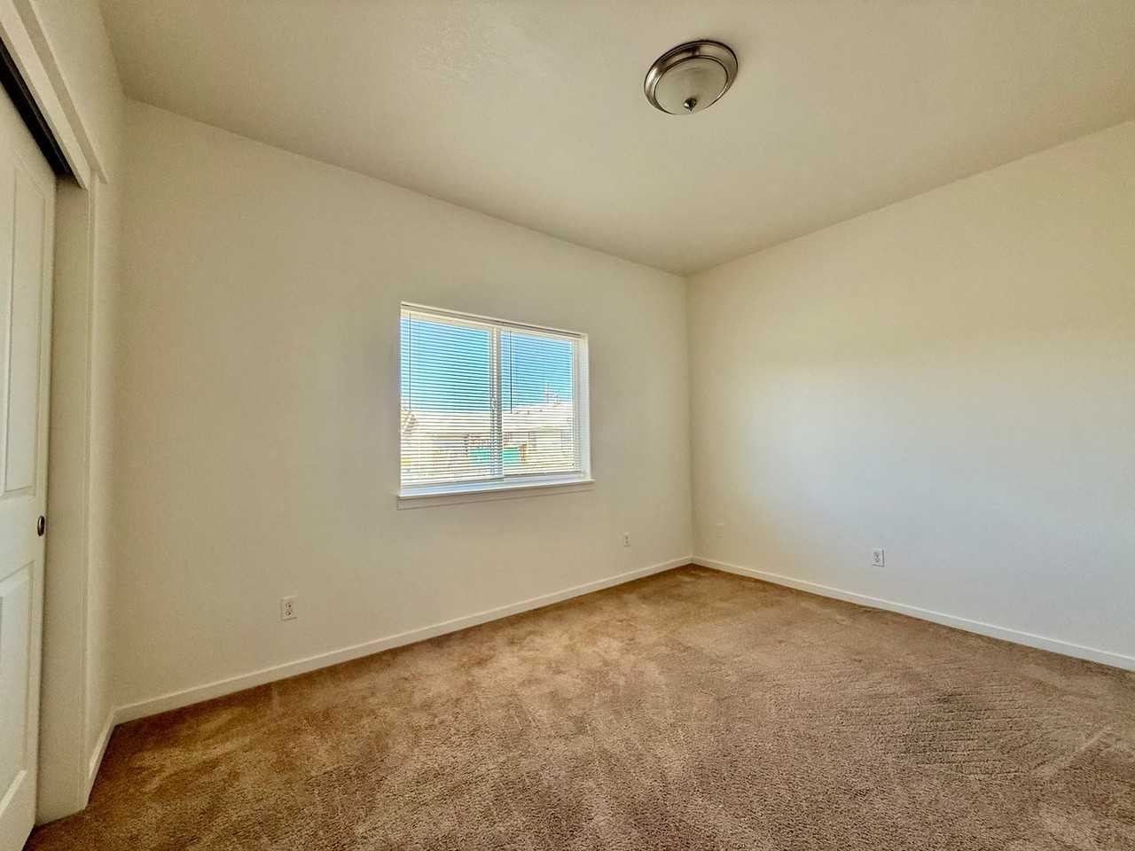 2223 Jakob Ave - Photo 7 of 13