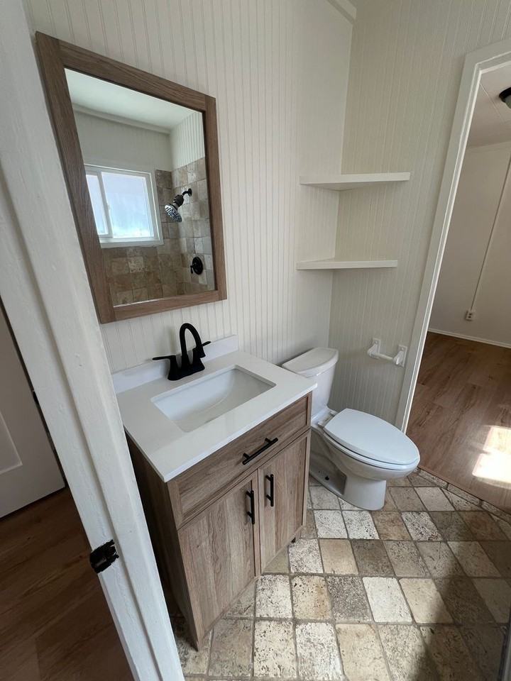 164 Holt St - Photo 6 of 19