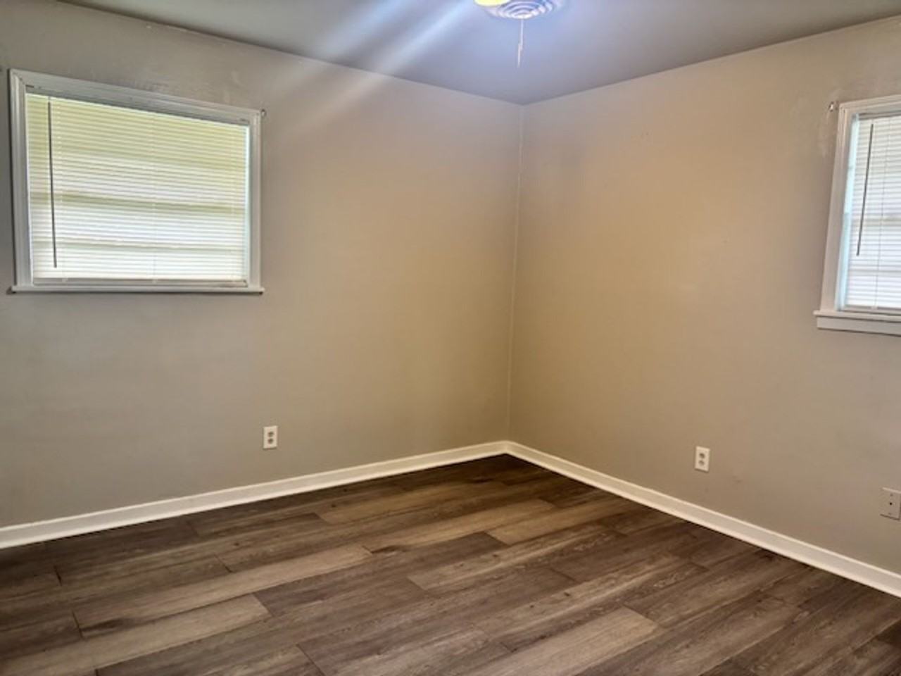 1554 Dianne Dr - Photo 7 of 10