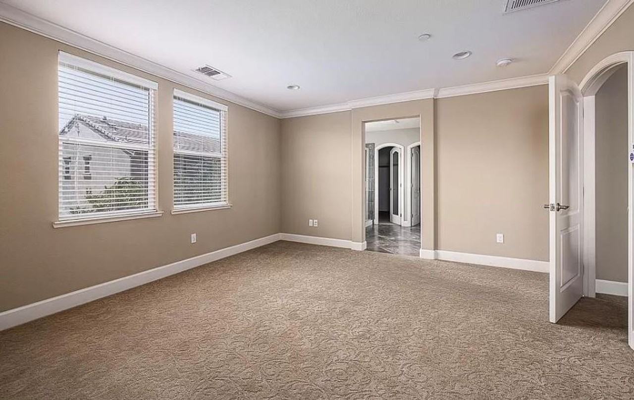 168 Lusitano Way - Photo 2 of 27