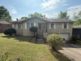 featured image of 4612 N Cypress St