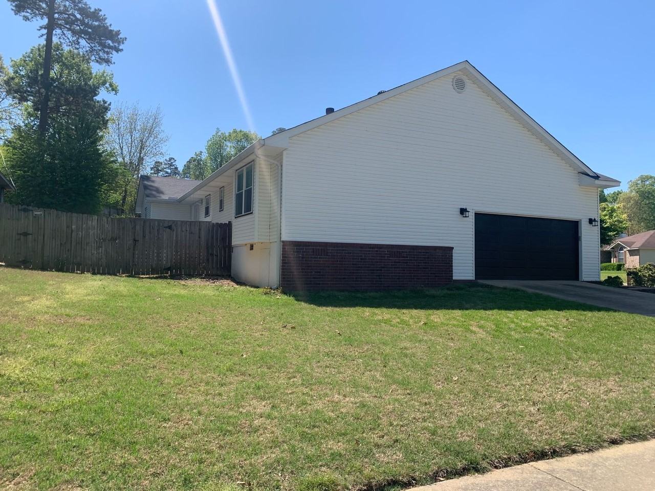 1 Summer Ridge Ct - Photo 3 of 26