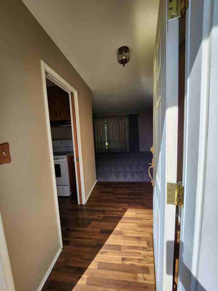 2205 Monticello Ave - Photo 2 of 30