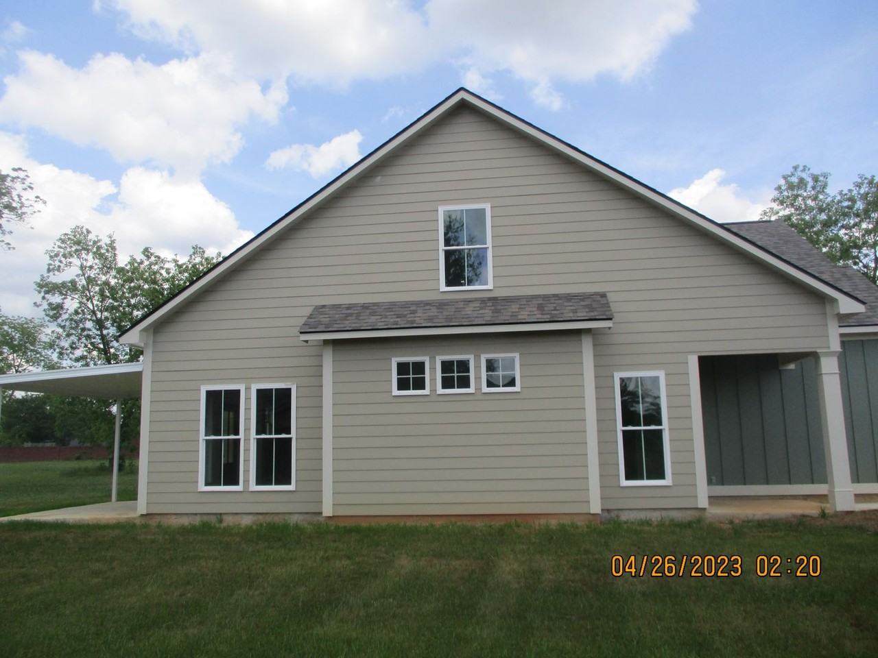 126 Chelmsford Ct - Photo 2 of 9