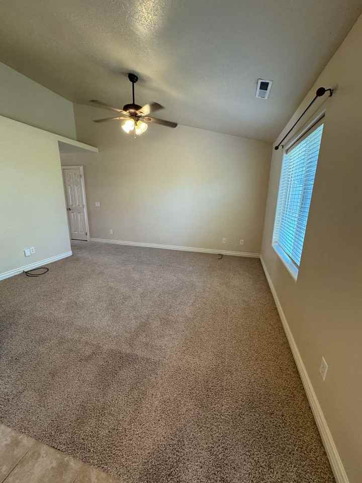 1434 Southern View Dr - Photo 3 of 19