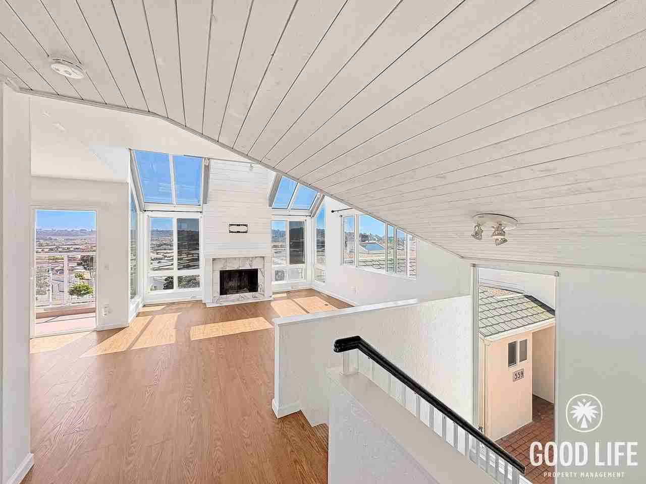 361 Shoemaker Ln - Photo 2 of 23