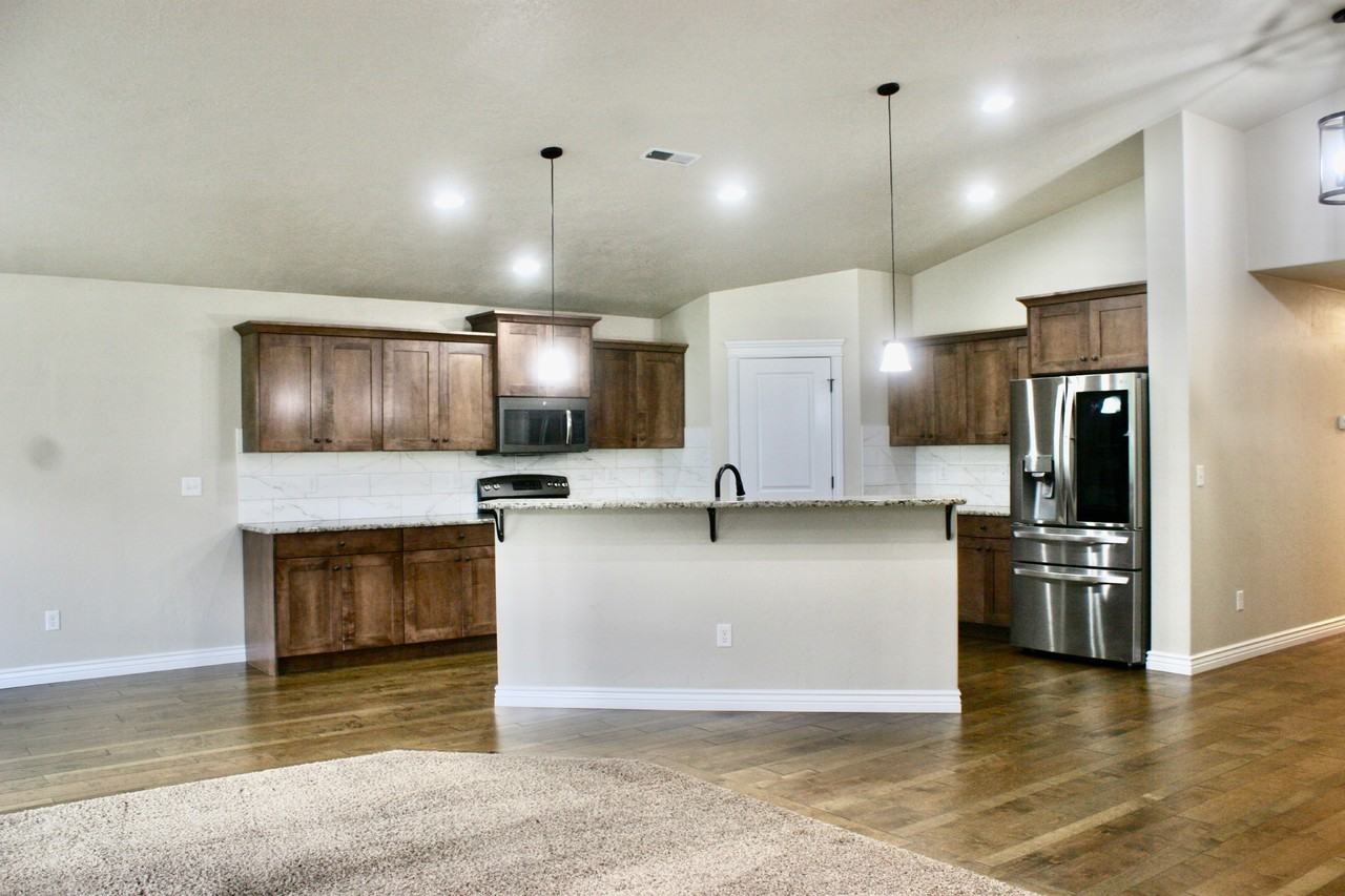 14139 Silver Lining Dr - Photo 2 of 26