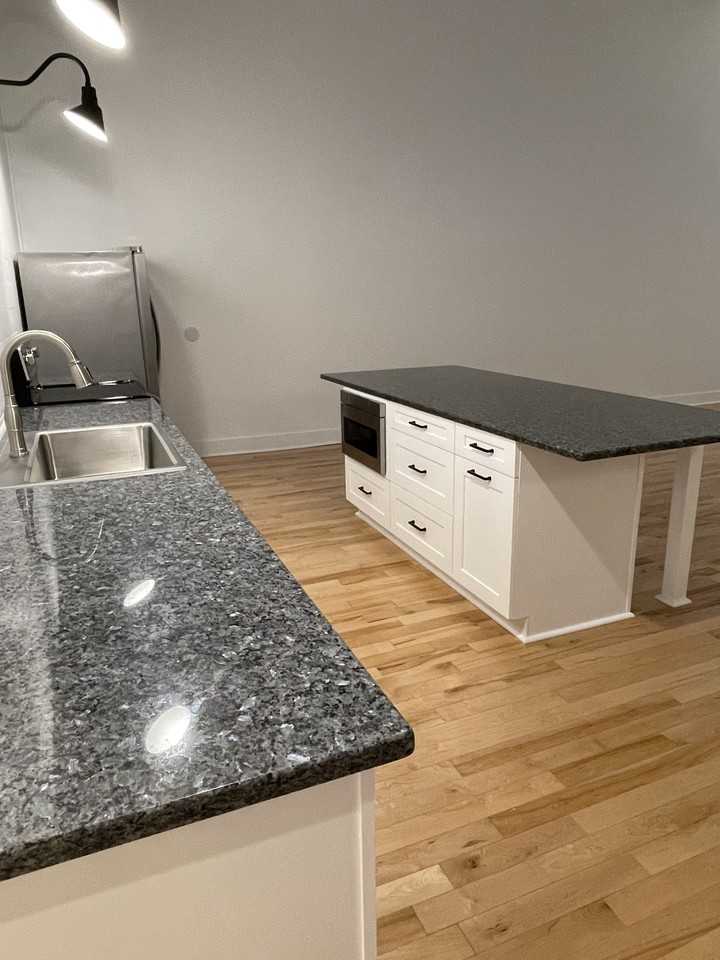 423 T #110 - Photo 5 of 18