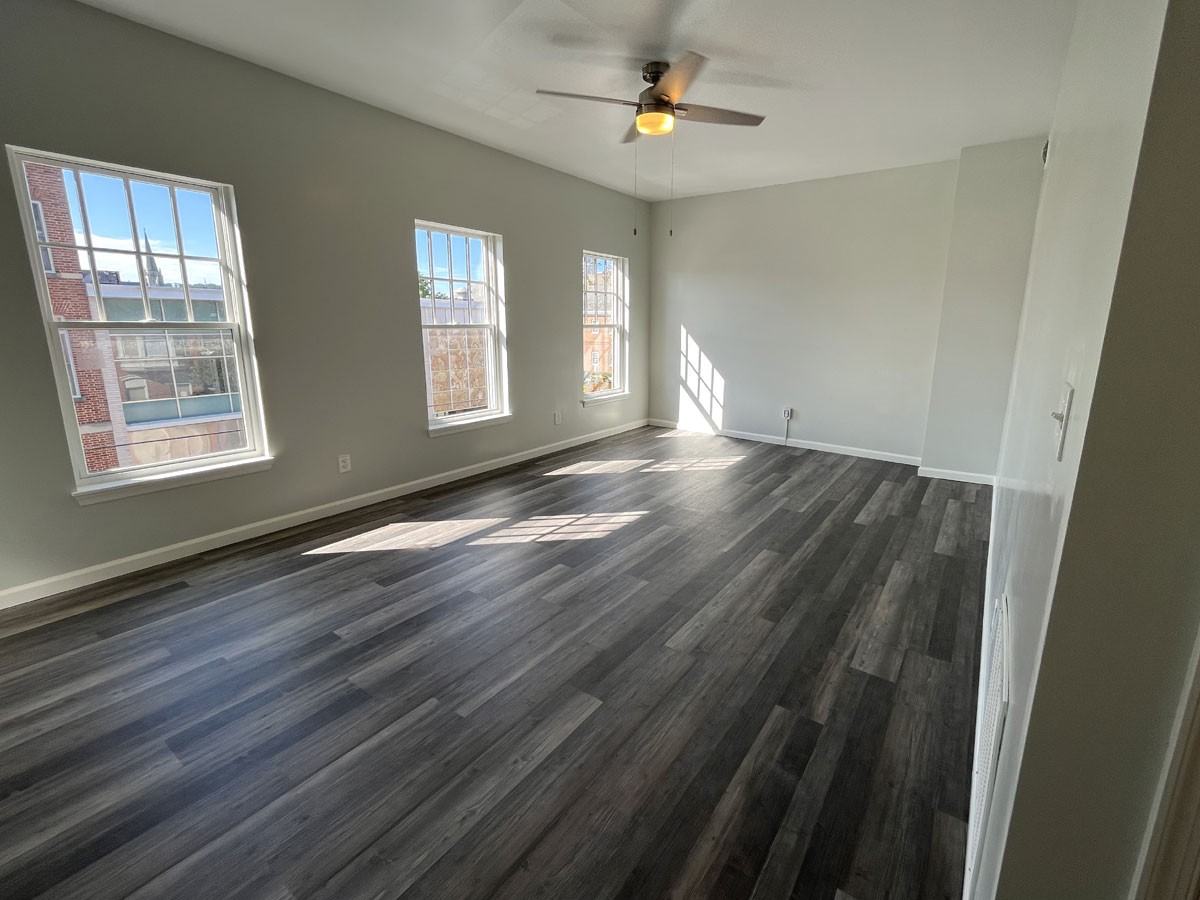 45 E King St #7 - Photo 3 of 17