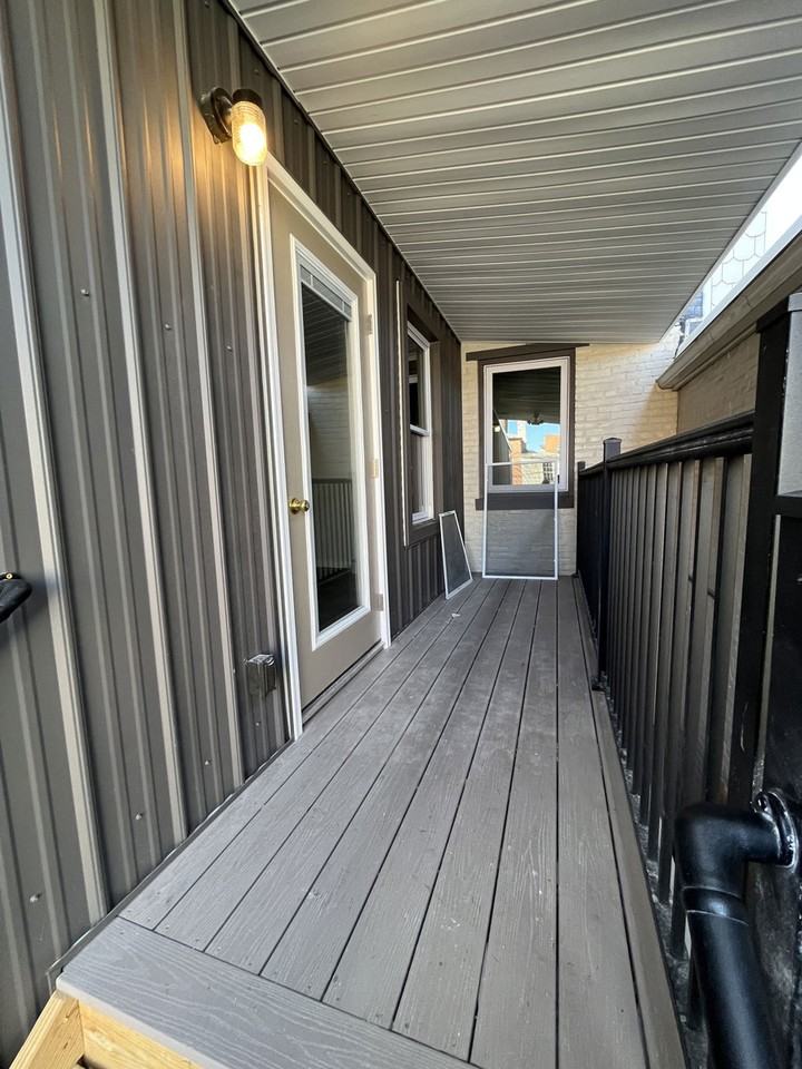 45 E King St #7 - Photo 4 of 17