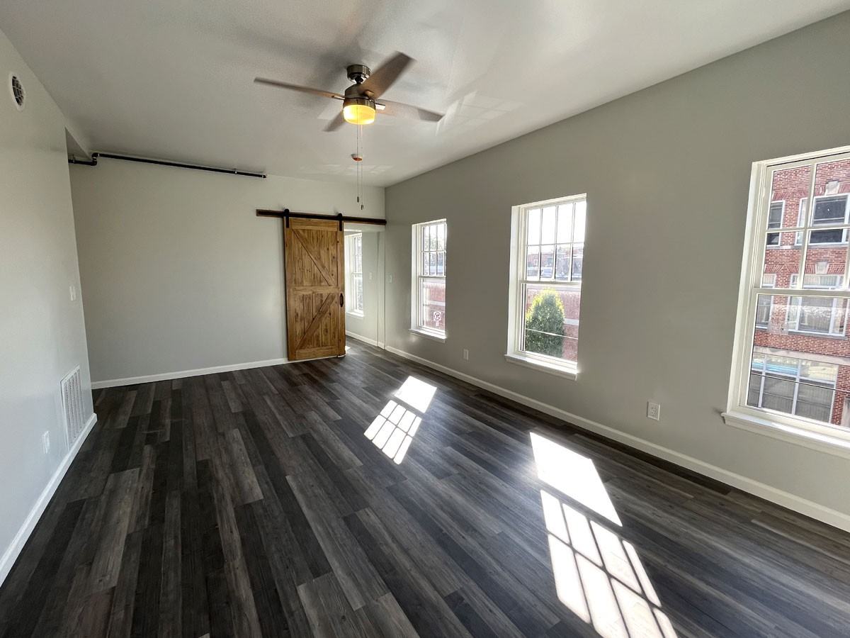 45 E King St #7 - Photo 5 of 17