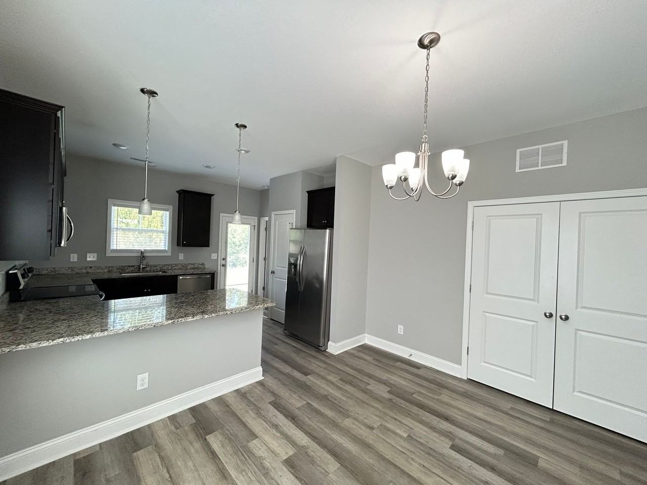 1543 Grey Cliff Run - Photo 6 of 23