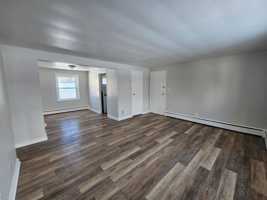 featured image of 11 Linda Dr