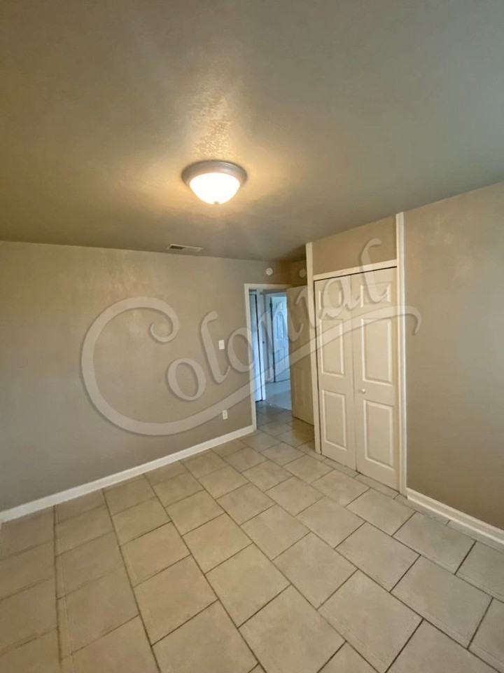 130 E Ruby Rd - Photo 4 of 17