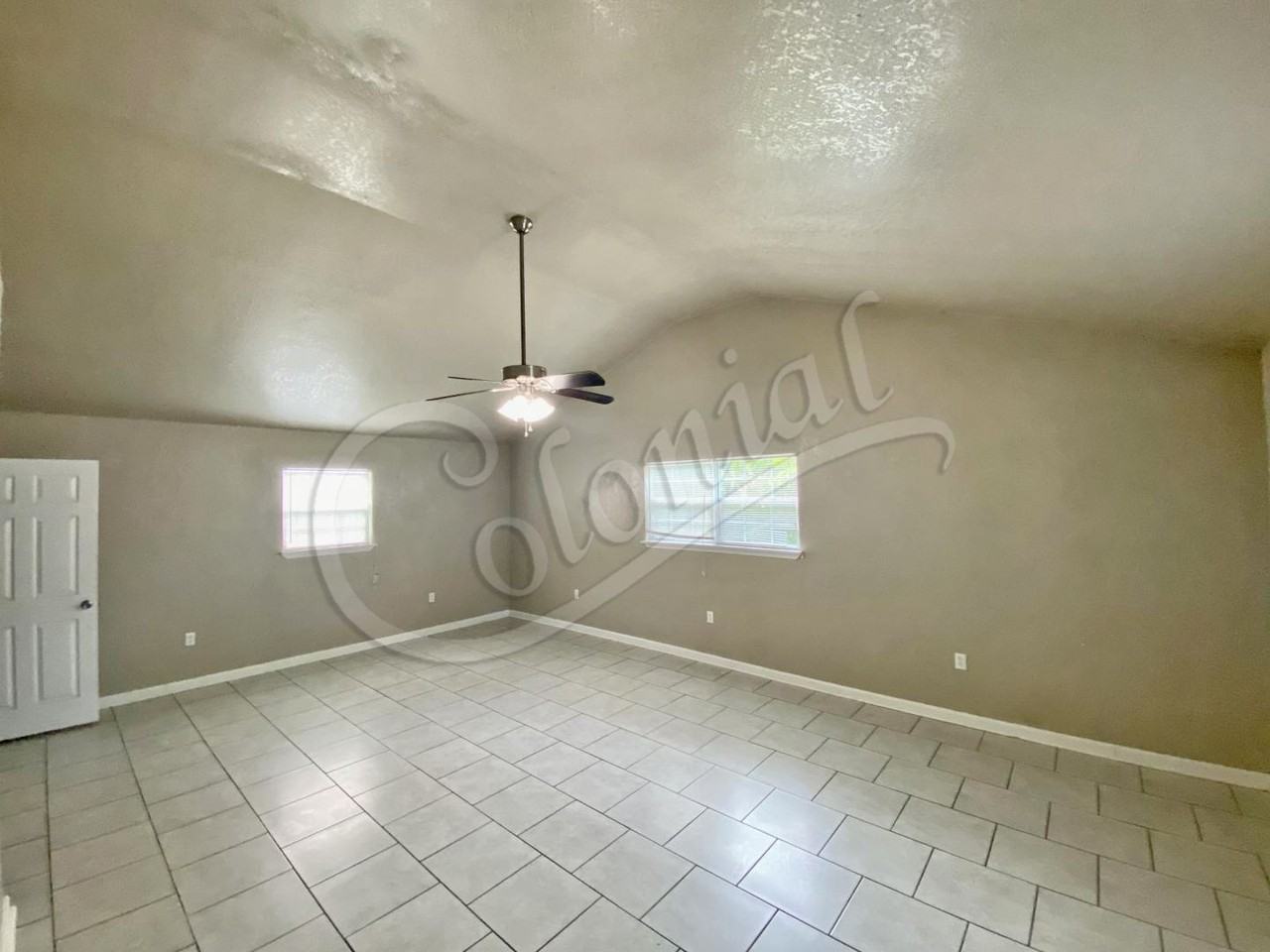 130 E Ruby Rd - Photo 7 of 17