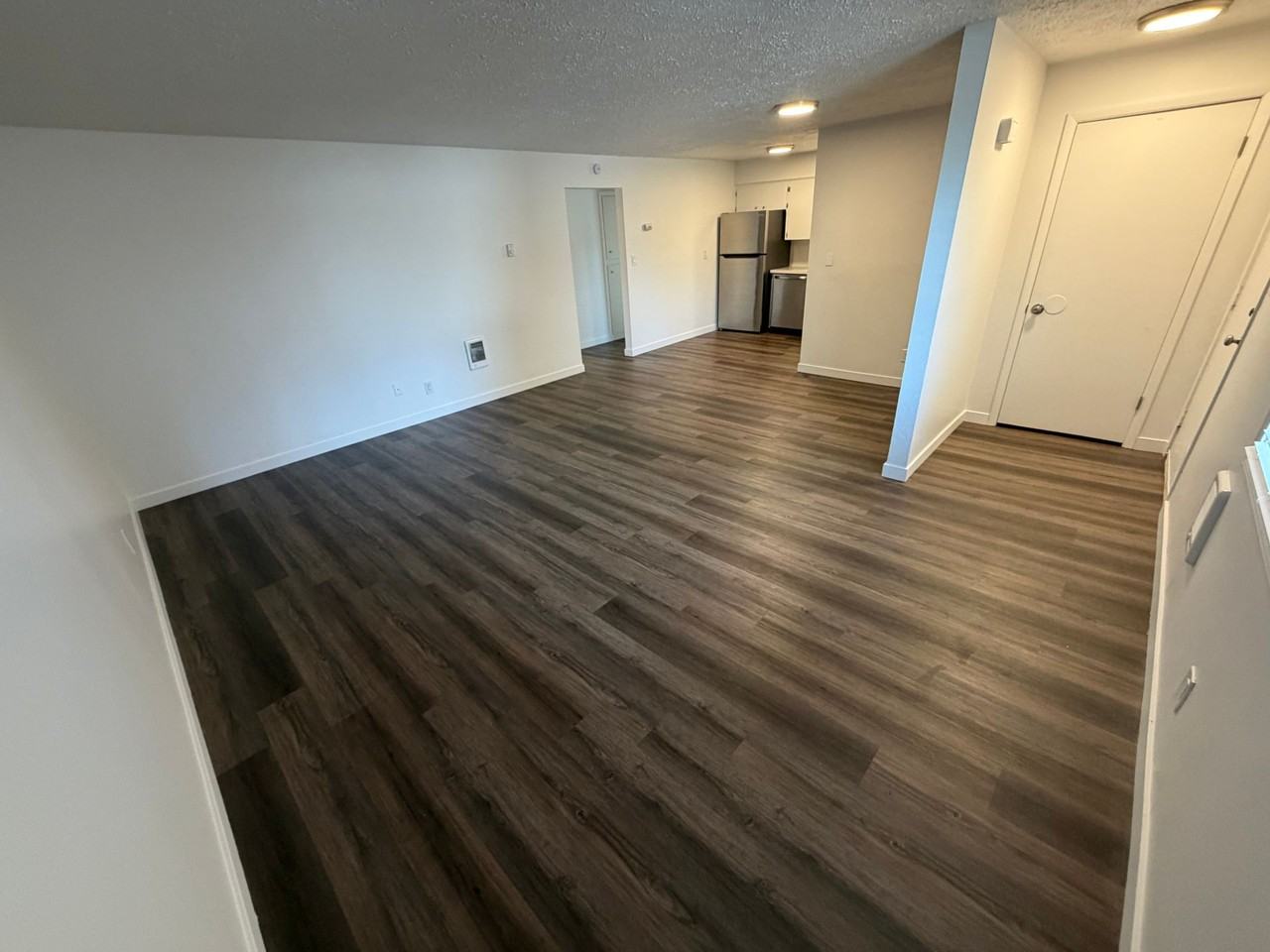 1104 West 7th Avenue Apartments - Photo 5 of 11