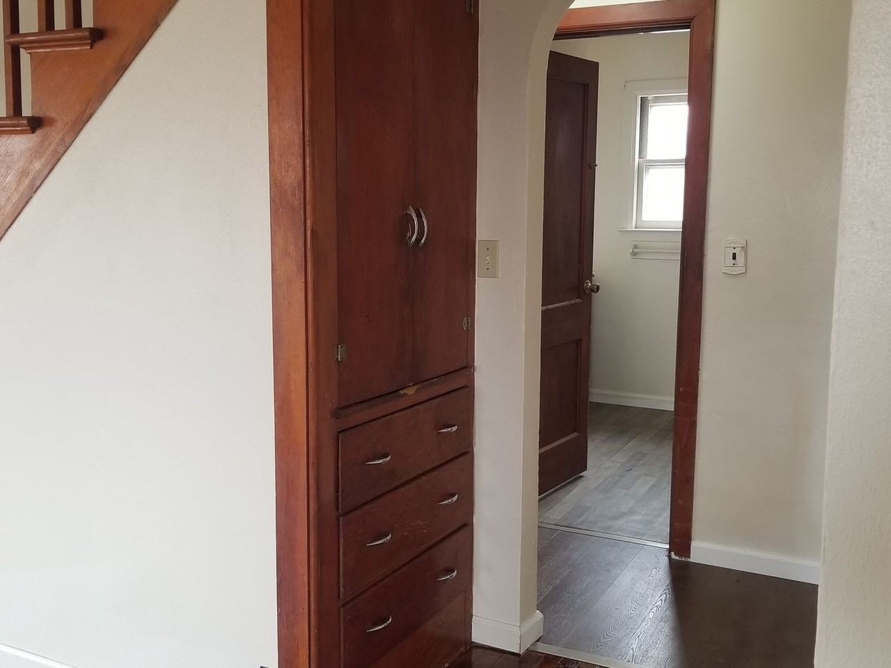 2028 E South St - Photo 6 of 15