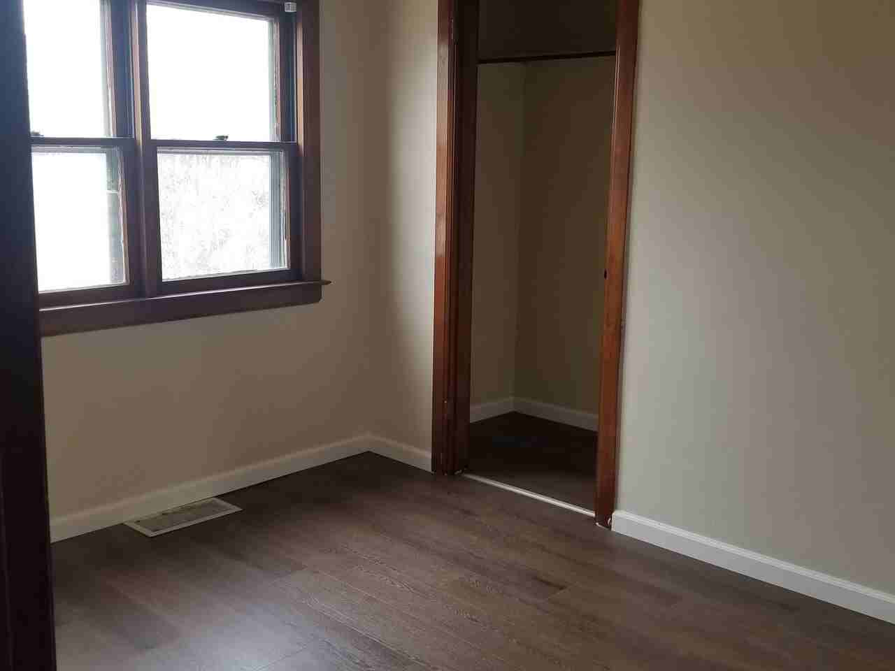 2028 E South St - Photo 7 of 15