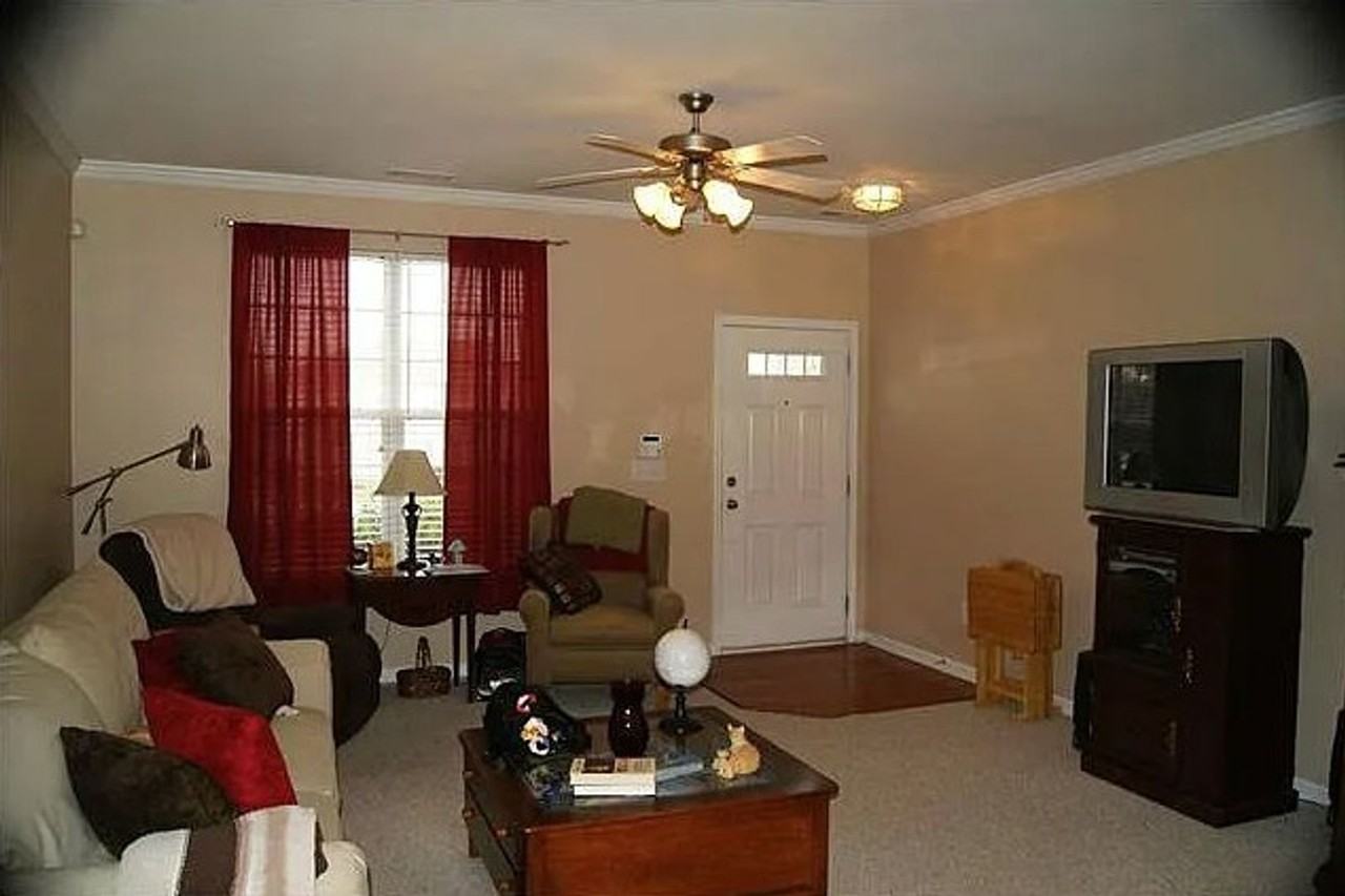 21 Canary Ct - Photo 2 of 12