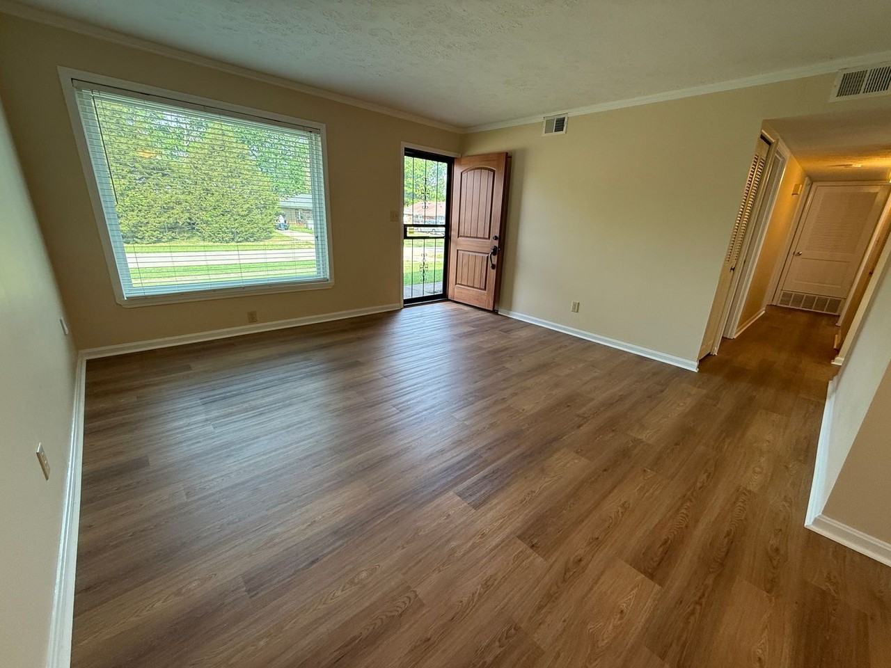 3305 Mcadams Ct - Photo 3 of 20