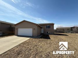 featured image of 409 Cottonwood Dr
