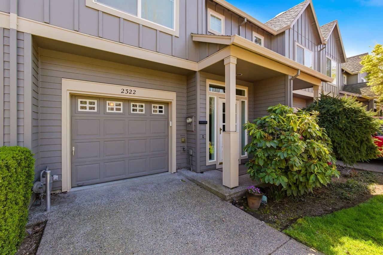 2322 Nw 168th Pl - Photo 5 of 38