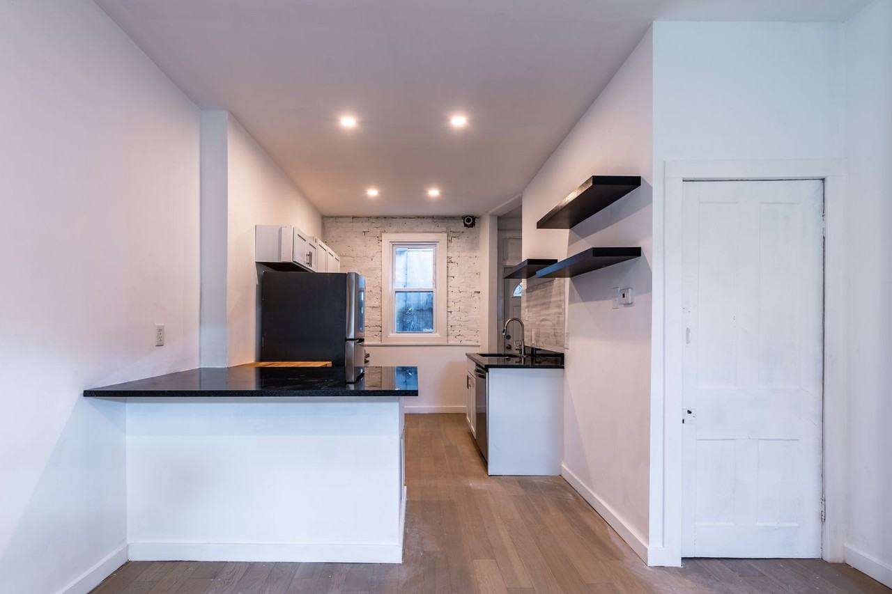 2205 Carey Way - Photo 2 of 17