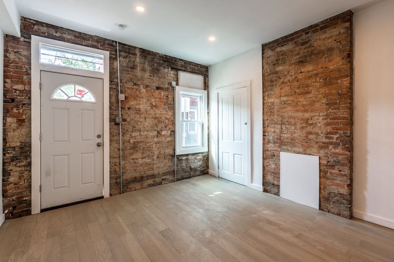 2205 Carey Way - Photo 5 of 17