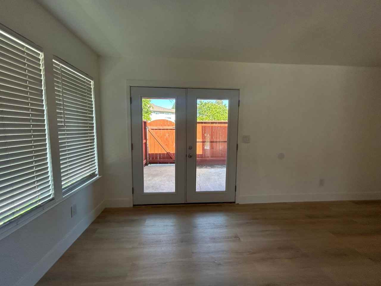 1970 Grande Cir #19 - Photo 7 of 17