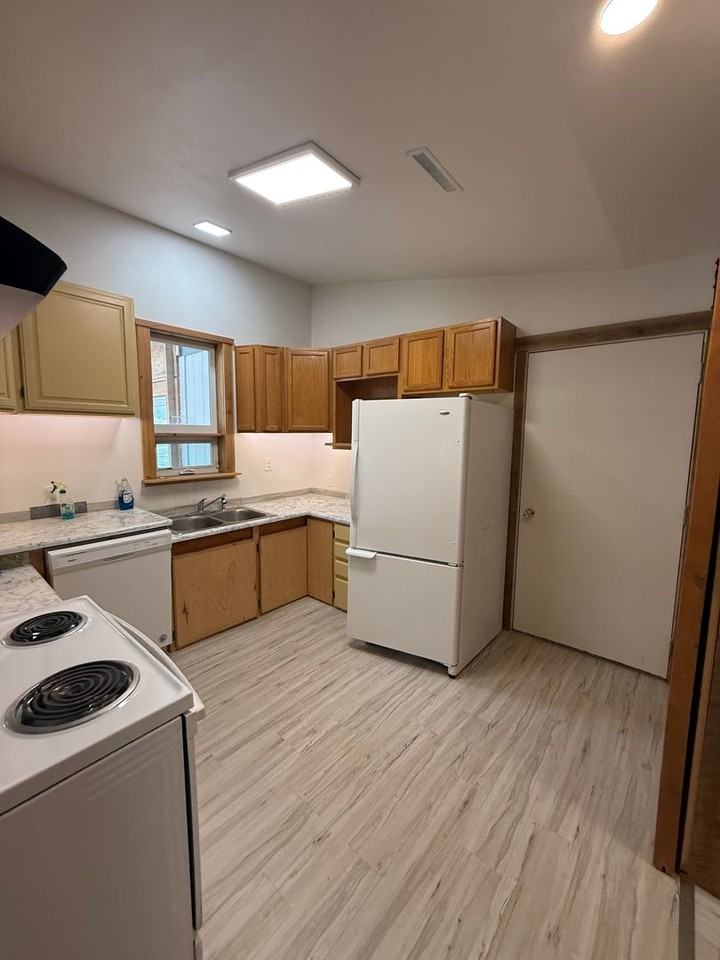 54 54 HWY 59 - Photo 3 of 25