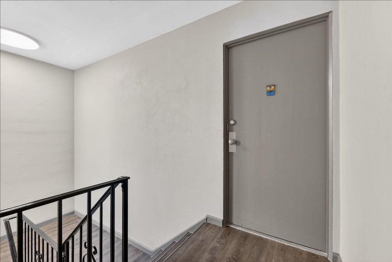 3534 Morganford Rd - Photo 3 of 18