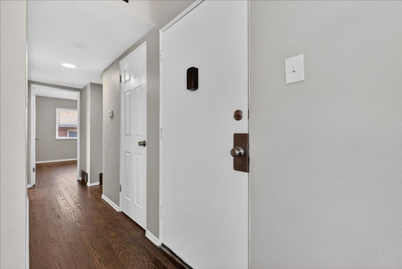 3534 Morganford Rd - Photo 5 of 18