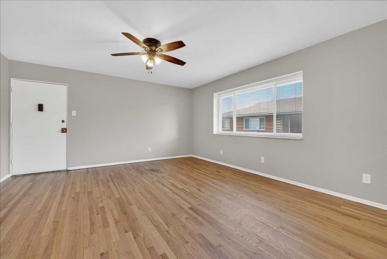 3536 Morganford Rd - Photo 7 of 18