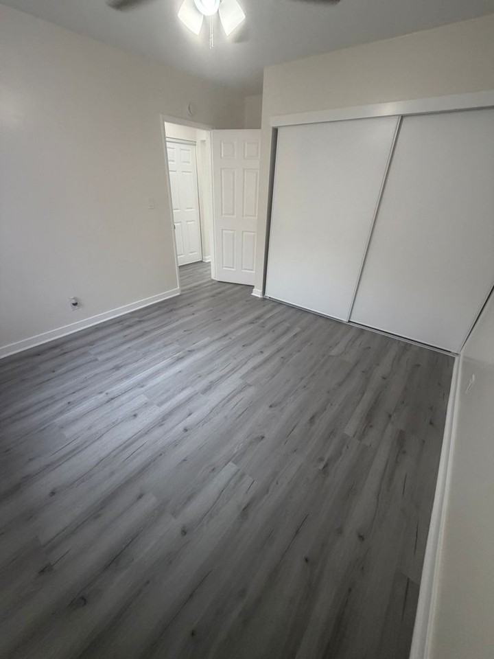 7908-7914 Duchess Dr - Photo 6 of 7