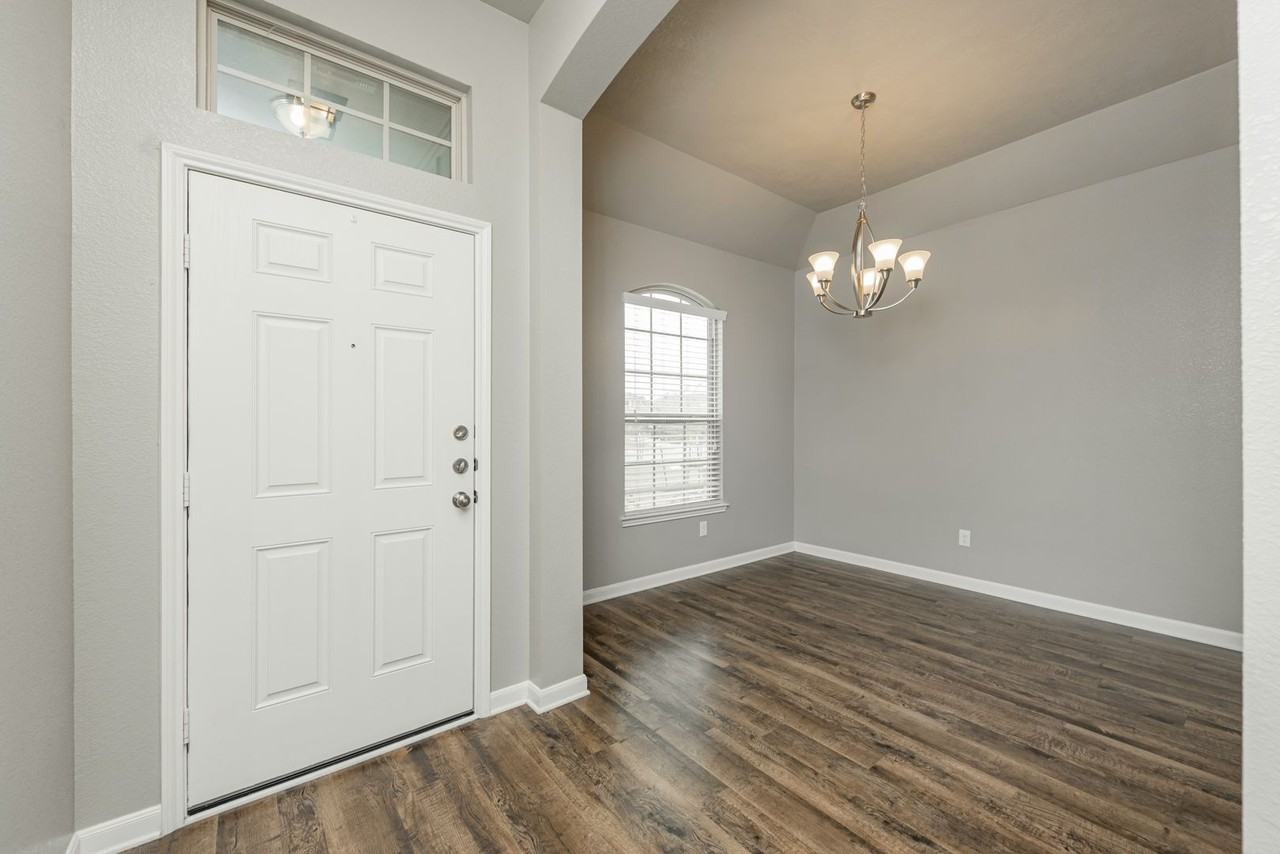 4115 Summer Haze Ct - Photo 3 of 50