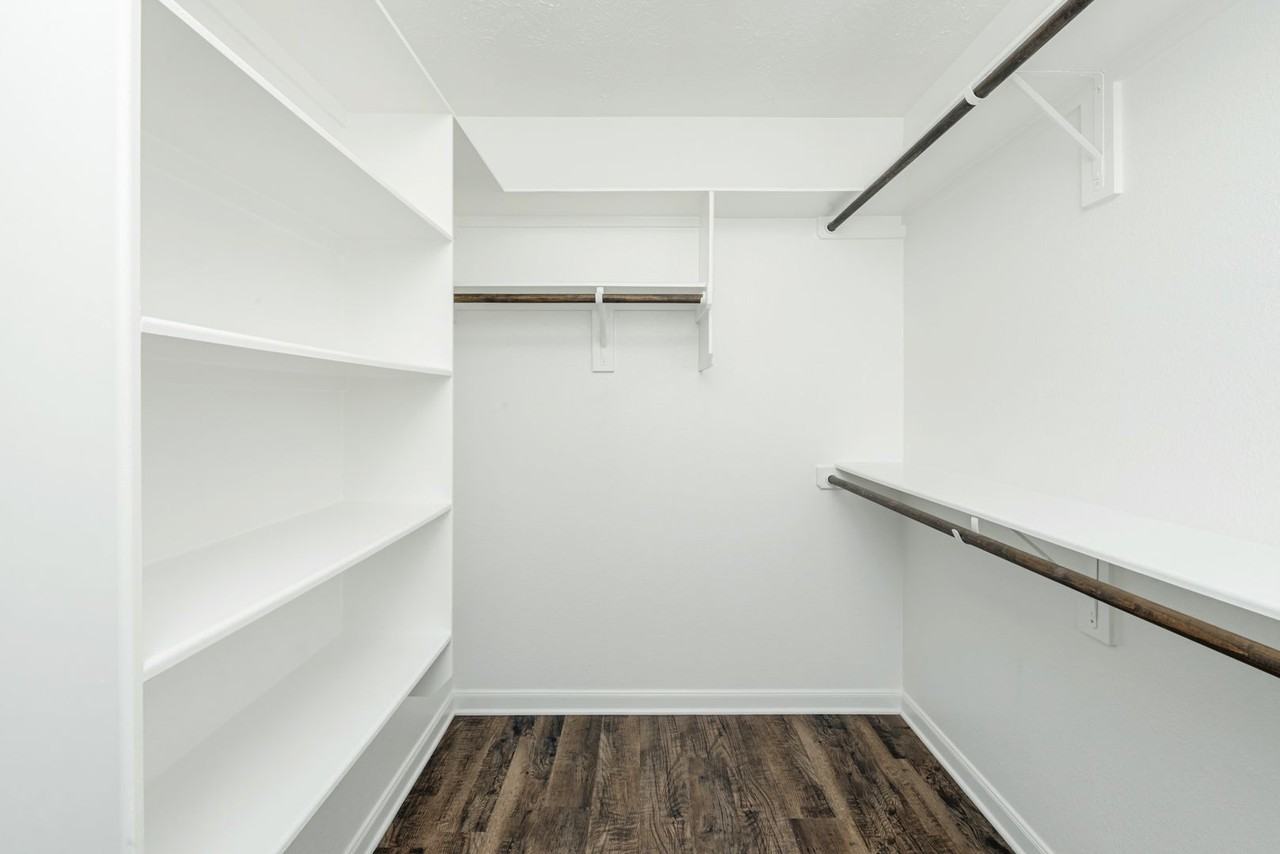 4115 Summer Haze Ct - Photo 5 of 50