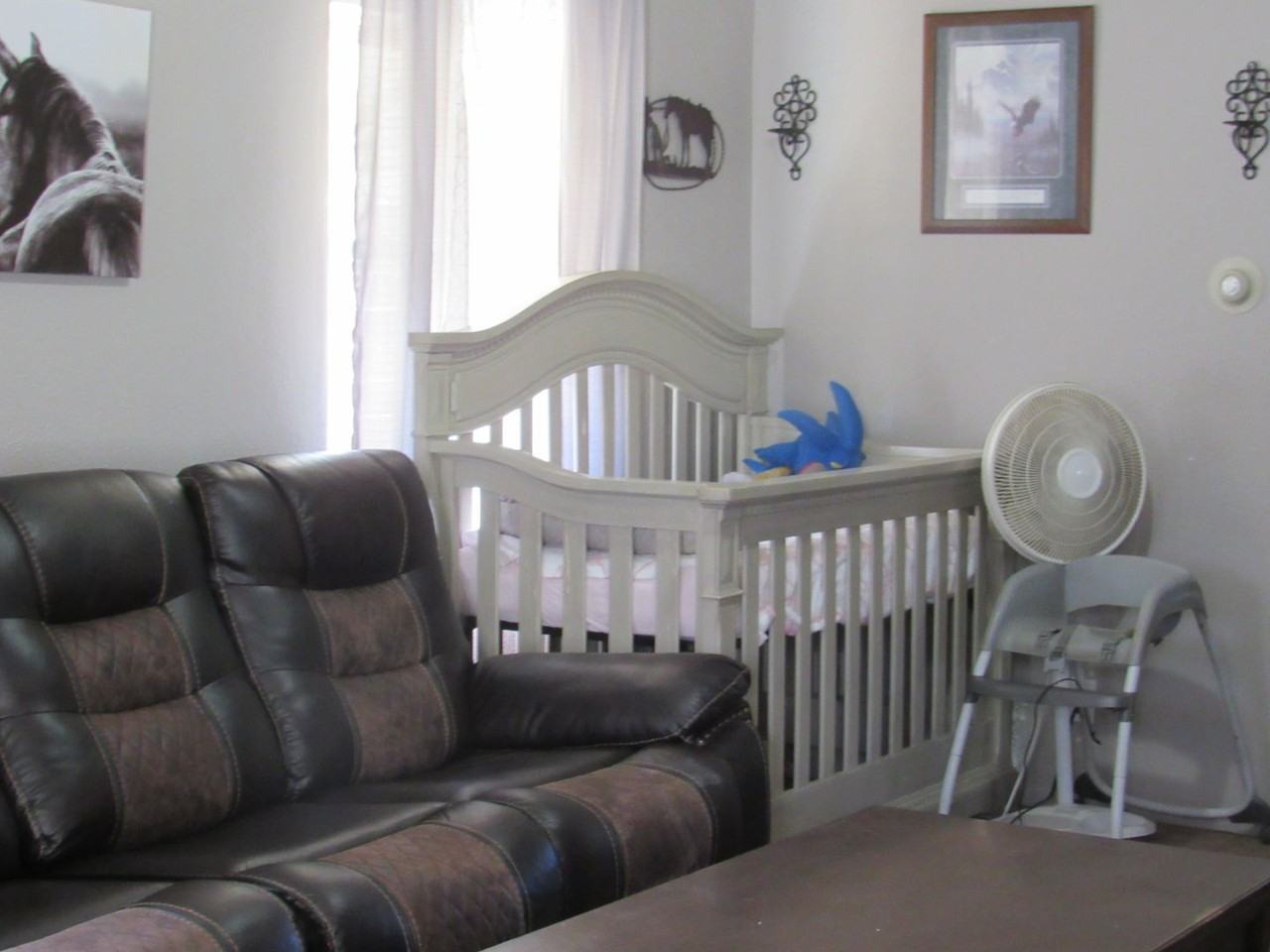 226 N Lennox St - Photo 3 of 11