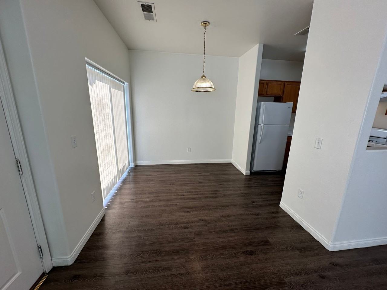 3663 Pine Meadow Drive Bakersfield, CA 93308 - Photo 2 of 8