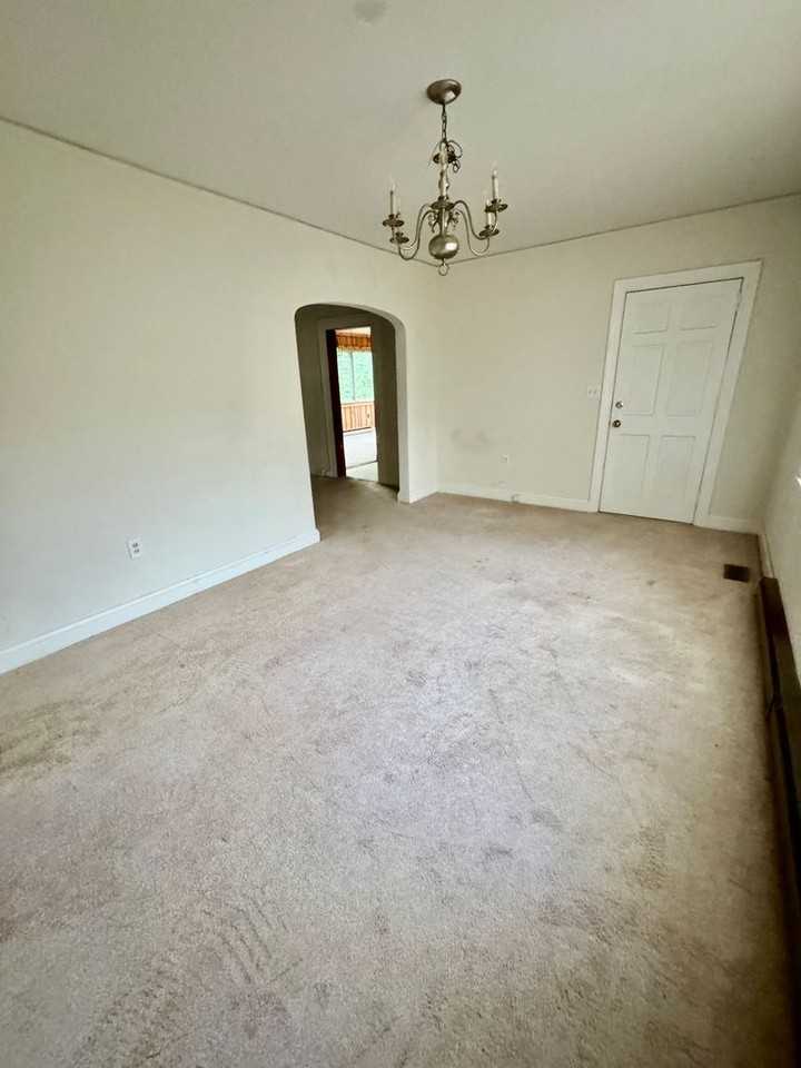 2603 Lane Ave - Photo 7 of 25