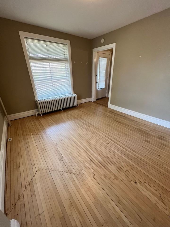 4329/4331 E Superior St - Photo 6 of 22