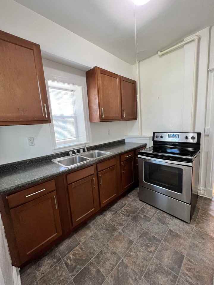 4329/4331 E Superior St - Photo 7 of 22