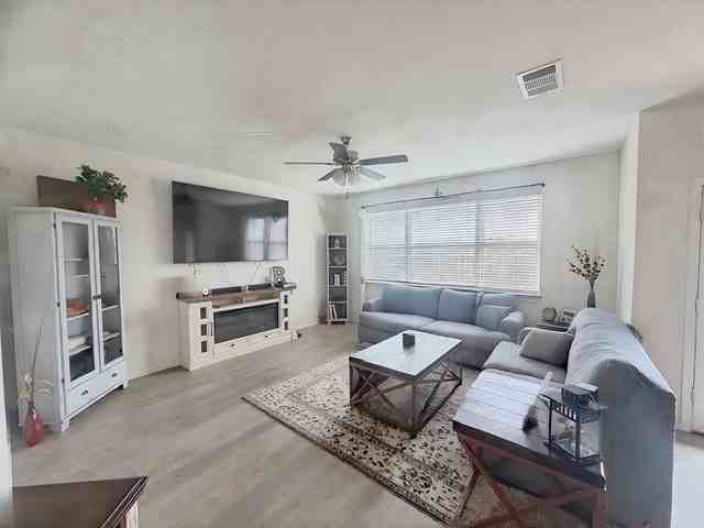 463 Pleasant Hill Ln - Photo 6 of 9