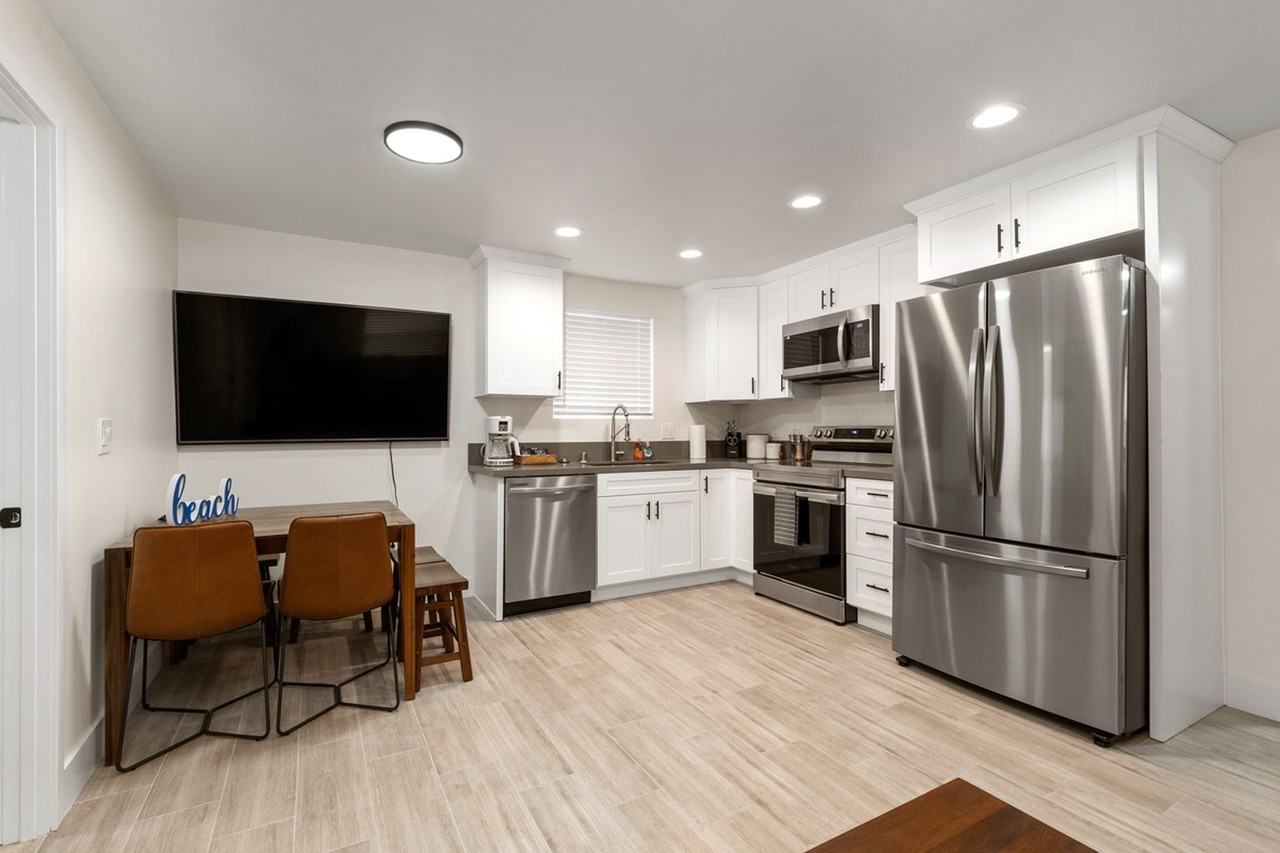 725 Pismo Ct - Photo 2 of 26