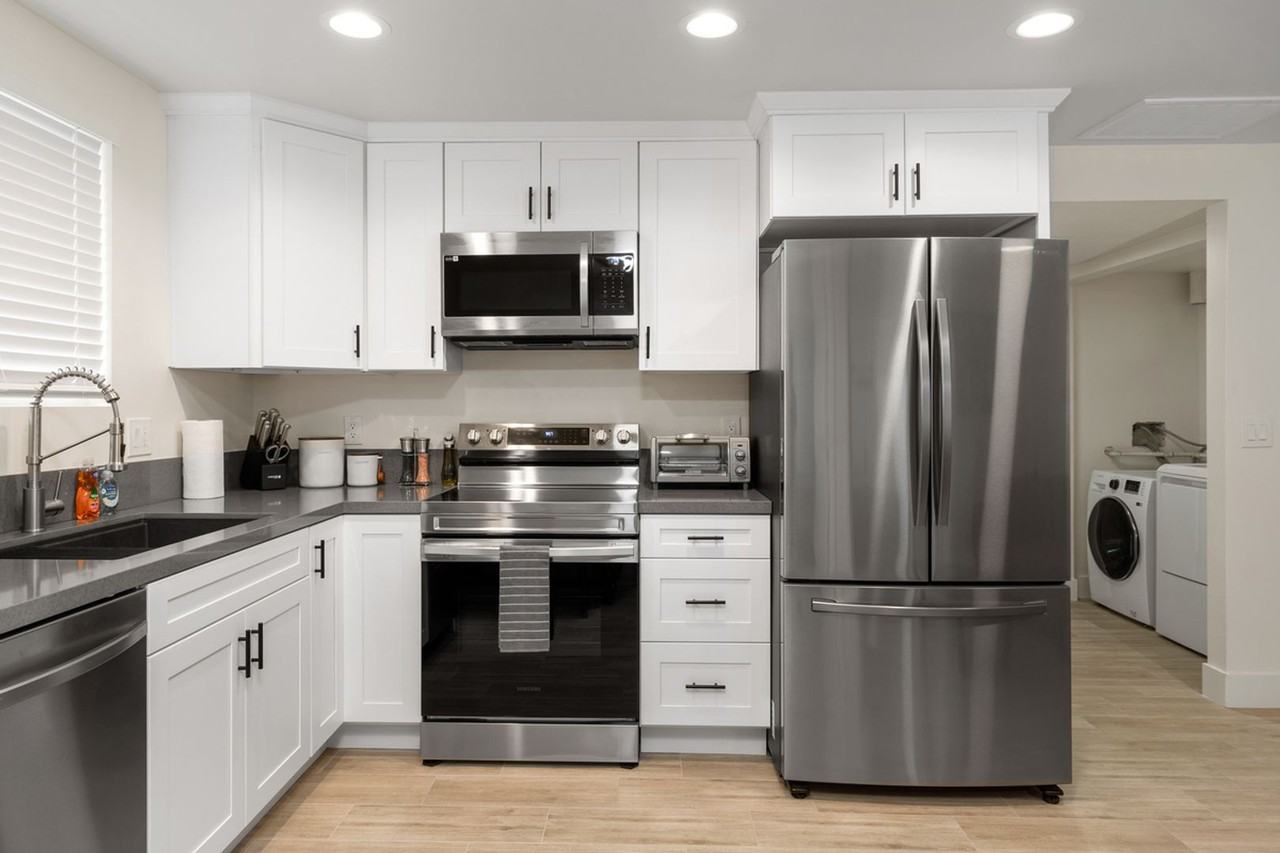 725 Pismo Ct - Photo 7 of 26