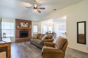 featured image of 2634 Bishop Rd