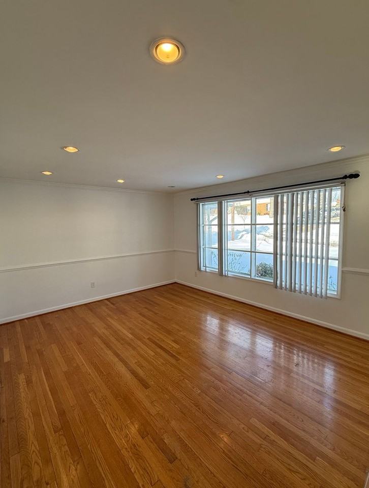 3305 Dunnington Rd - Photo 2 of 31