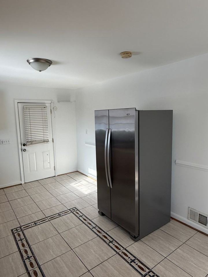 3305 Dunnington Rd - Photo 6 of 31