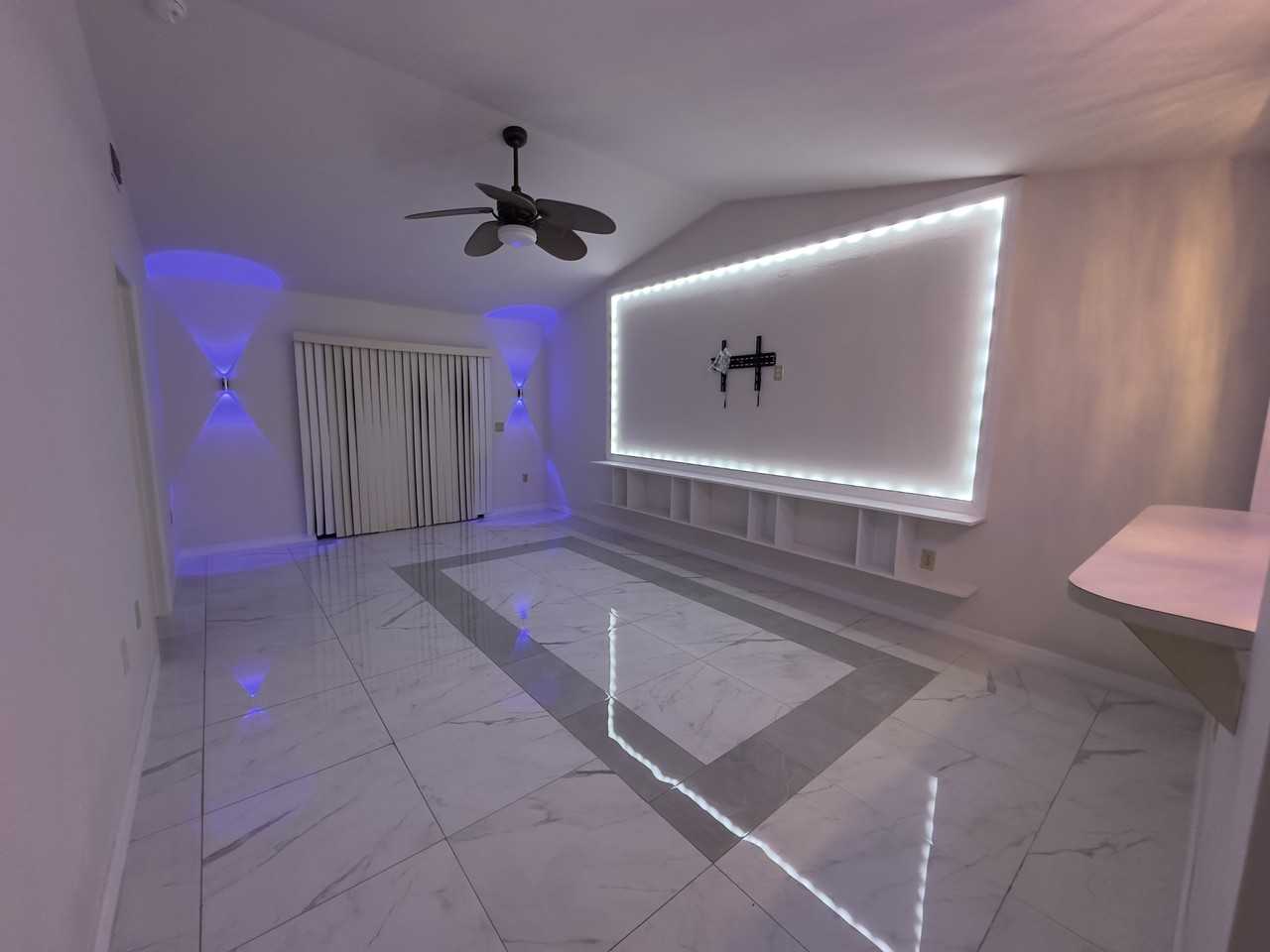 4209 Sw Santa Barbara Pl #1 - Photo 3 of 16